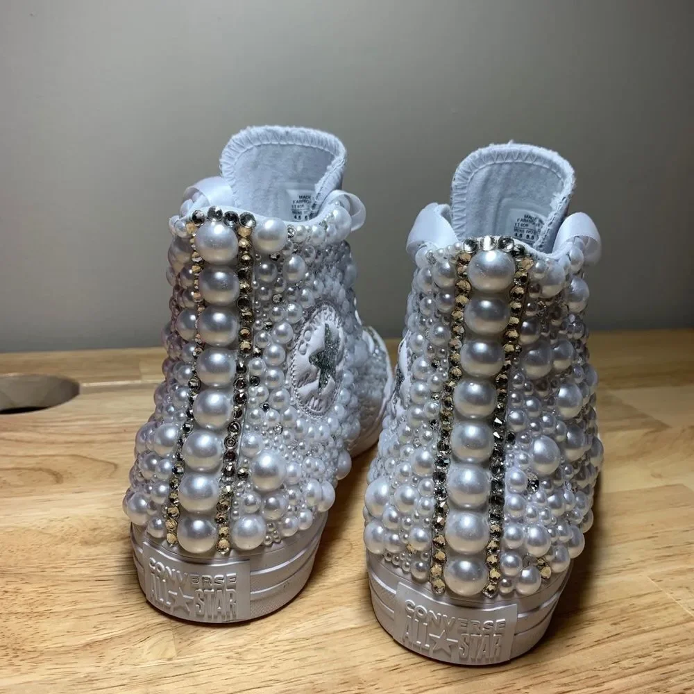 Custom order, white on white pearls and rhinestone - Picture 6 of 7